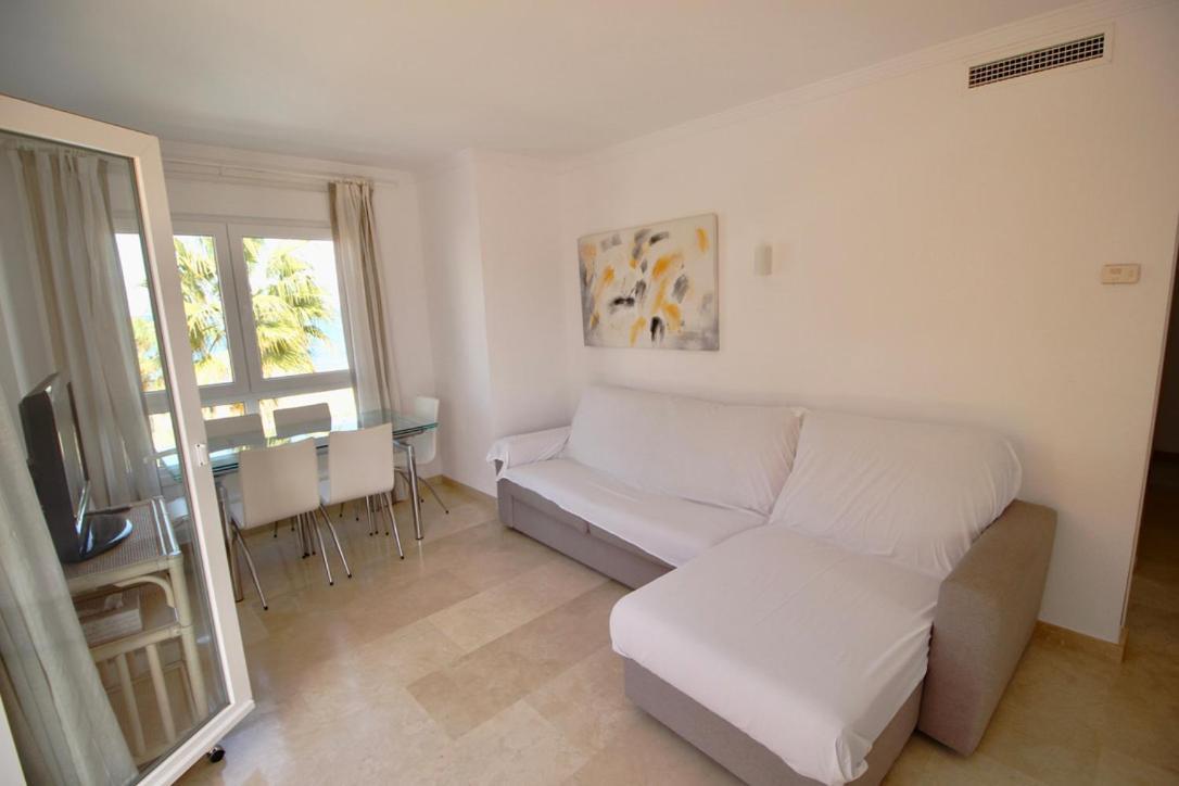 Appartamento Ático espectacular con piscina privada en primera línea de playa Dénia Esterno foto